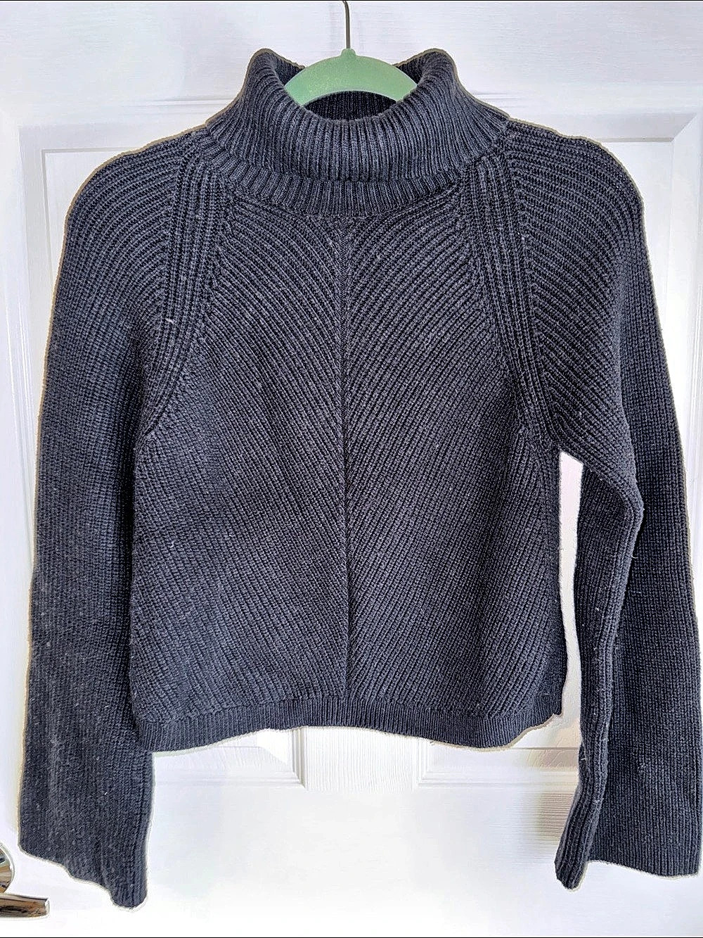 Maeve by Anthropologie Ribbed Turtleneck Sweater in Navy Size Small